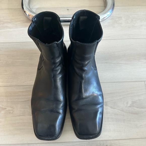 Tiger of Sweden Square Toe Black Leather Men's Boots - Picture 2 of 4